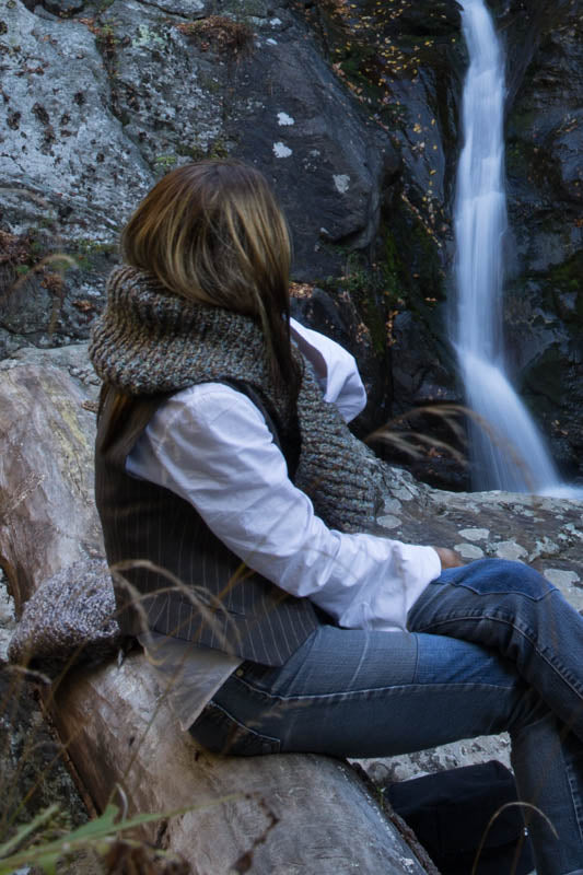 Wide Cropped Hand-Knit Vest - Tae With Jane NY