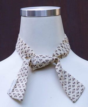 Gentle Print Skinny Scarf