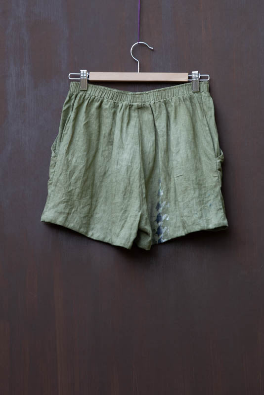 Green-Tone Linen Short Pants