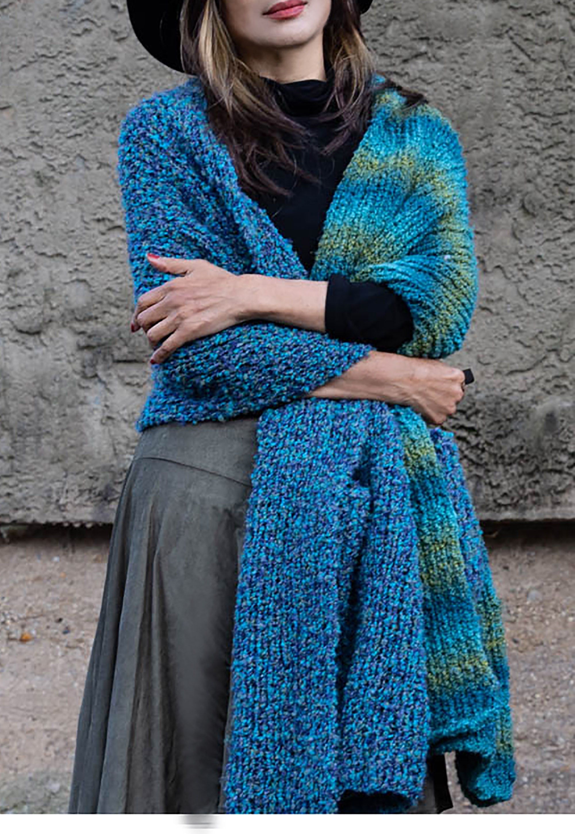 Green-Tone Travel Scarf Cardigan